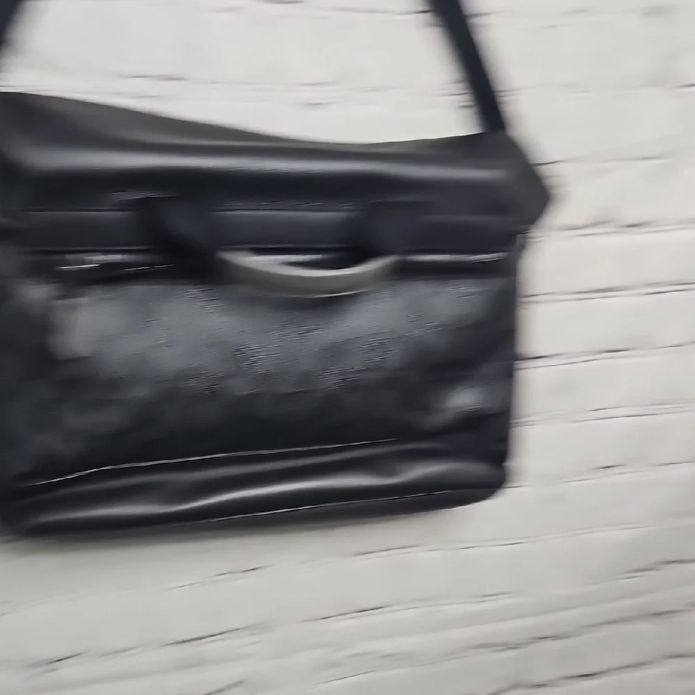 Coach Black Gray Leather Messenger Bag Large